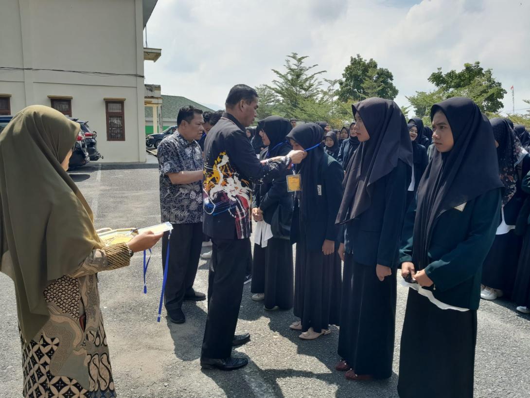 Pelepasan Mahasiswa PPL