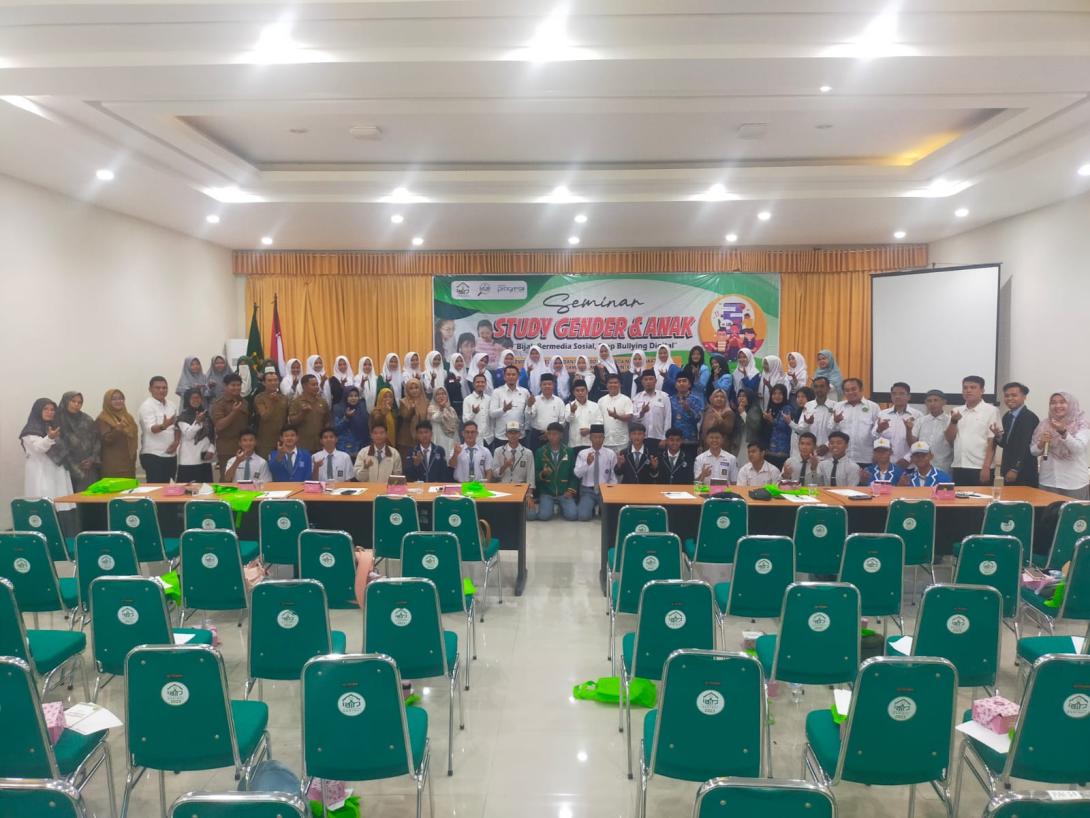 LP2M IAIN Kerinci Gelar Seminar “Bijak Bermedia Sosial dan Stop Bullying Digital”