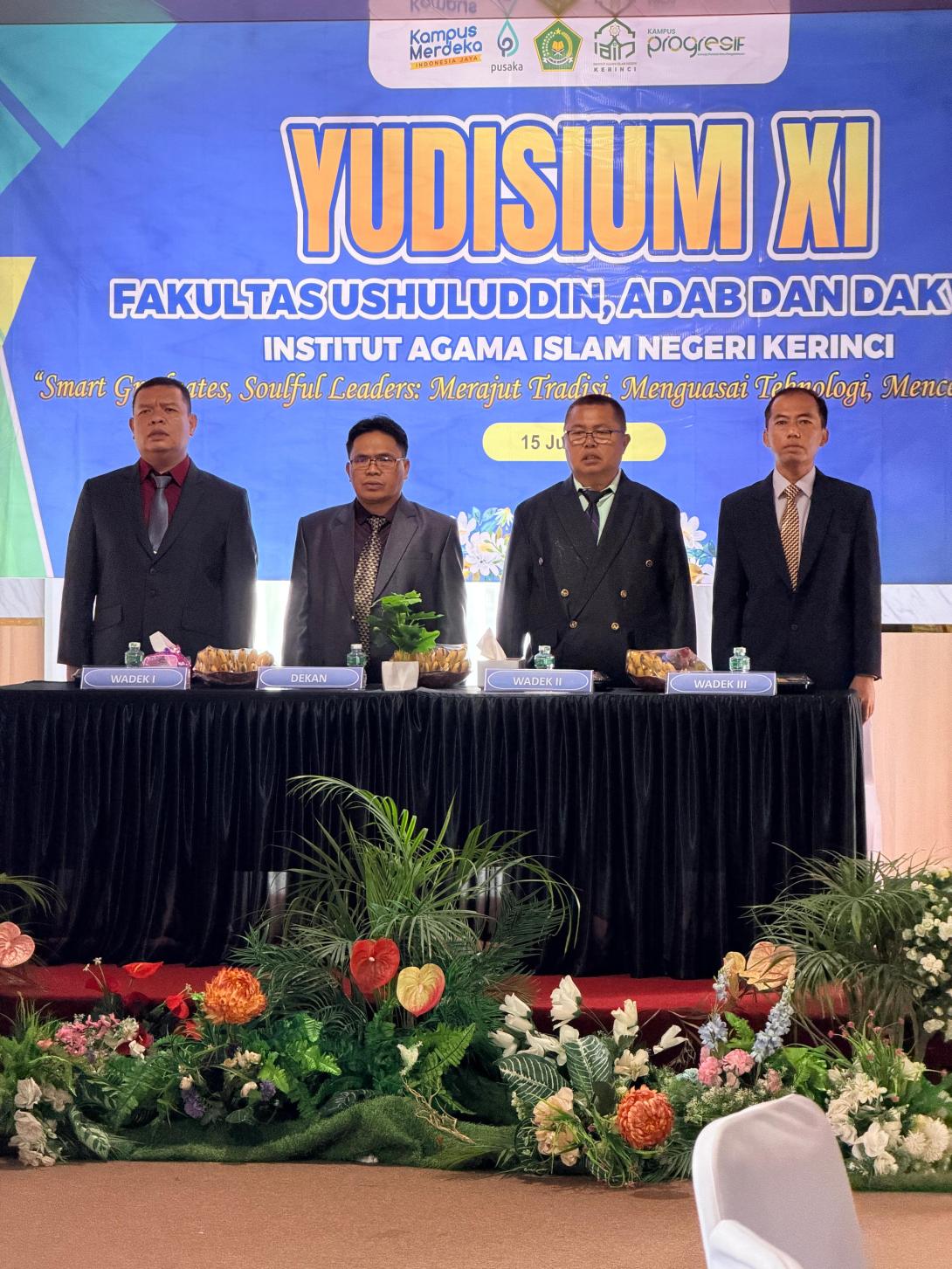 Yudisium FUAD, Tetapkan lulusan Mahasiswa dengan Tema Smart Graduates Soulful Leaders