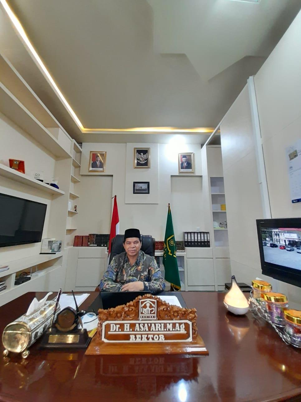 Rektor IAIN Kerinci, Dr. Asa'ari, M.Ag.