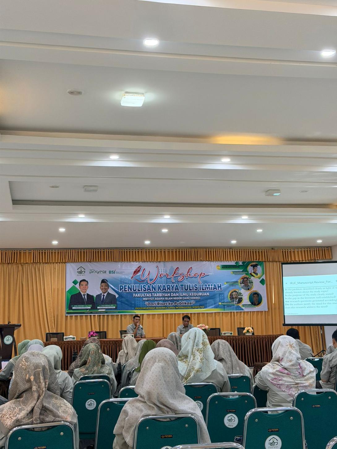 Workshop Penulisan Ilmiah FTIK IAIN Kerinci Berlangsung Interaktif dan Penuh Antusiasme