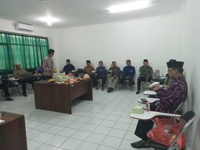 Rapat evaluasi 